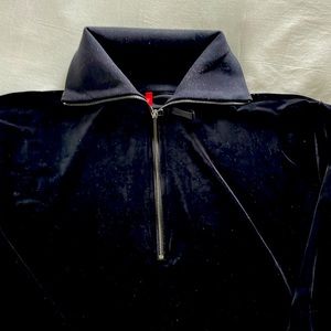 Spanx black velour shirt